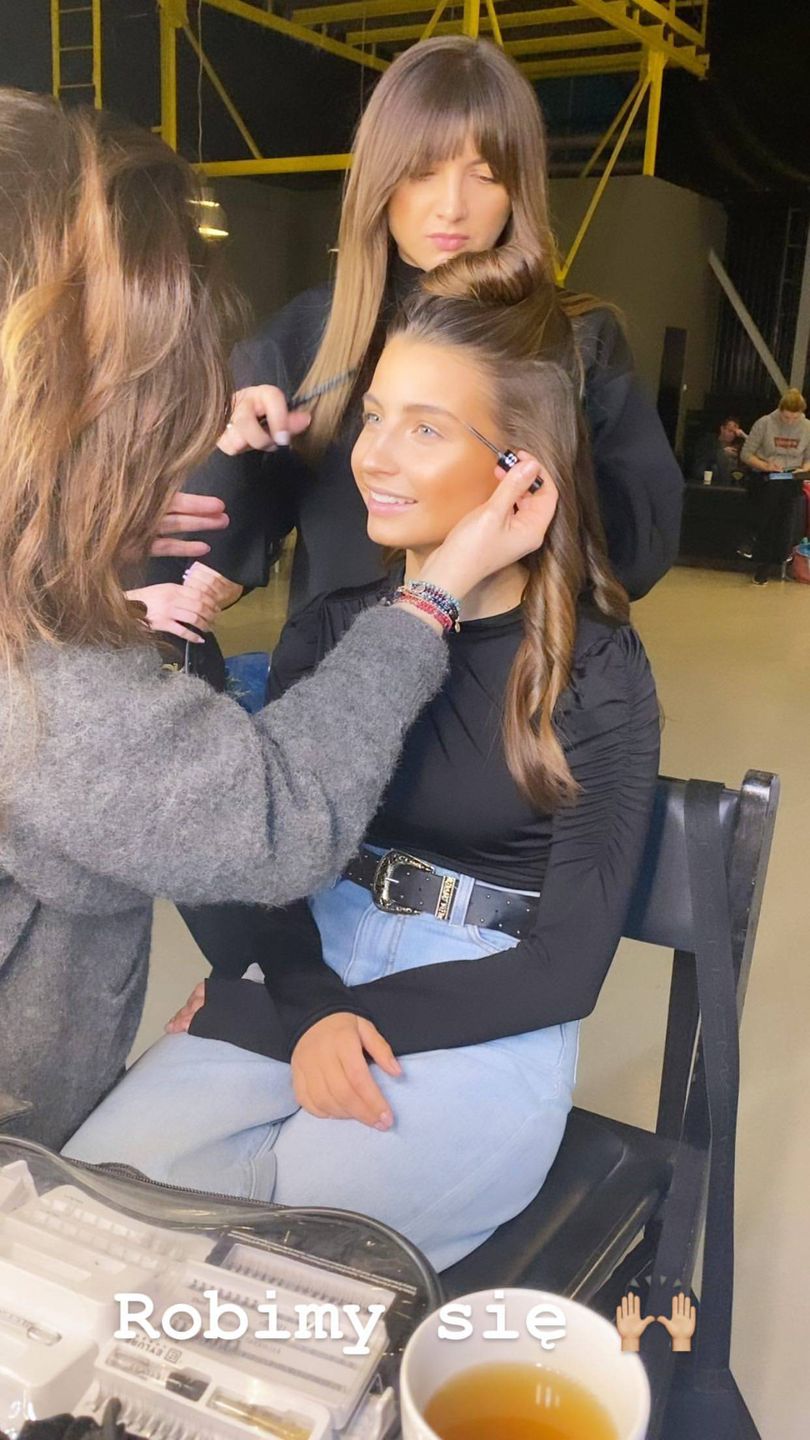 Julia Wieniwa przygotowuje się do sesji w Tańcu z gwiazdami