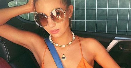 Julia Wieniawa upolowała w H&M śliczną sukienkę za grosze. Łączy wszystkie trendy lata i wygląda bardzo luksusowo