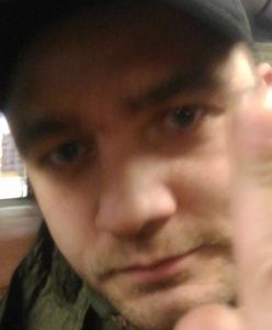 Podpalili włosy młodej kobiecie. Policja szuka sprawców