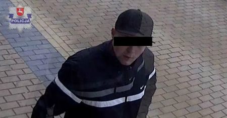 Zobaczył swoje zdjęcie w sieci, przestraszył się i sam poszedł na policję