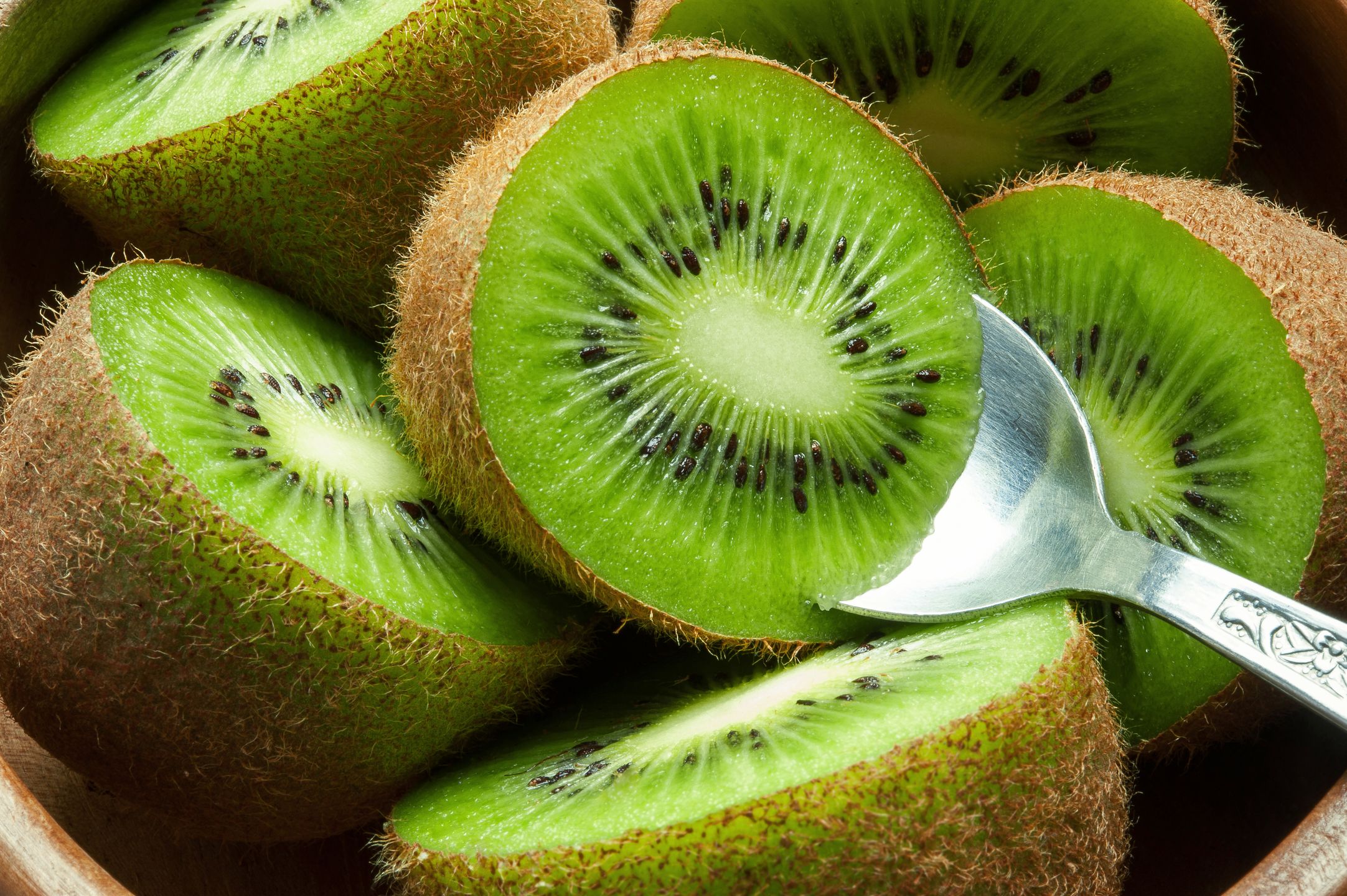 Kiwi – źródło zdrowia. Jedz jedno dziennie i zapomnij o przeziębieniu