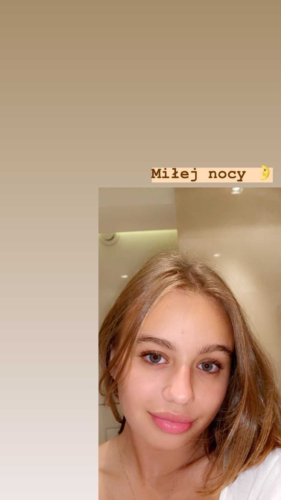 Oliwia Bieniuk - nocne selfie