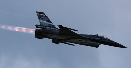 Incydent na Bałtyku. Polskie myśliwce F-16 przechwyciły rosyjski samolot