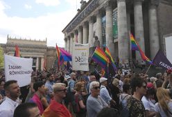 Warszawa Solidarna z Białymstokiem. Wiec przeciw homofobii i przemocy