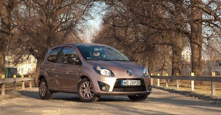 Renault Twingo Miss Sixty: różowa puderniczka