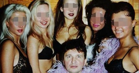 Dziewczyna Cezarego Mończyka: "nie róbcie z niego potwora!"