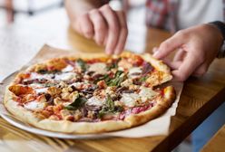 4 pomysły na pizzę z różnych stron świata. Niektóre mogą zaskakiwać