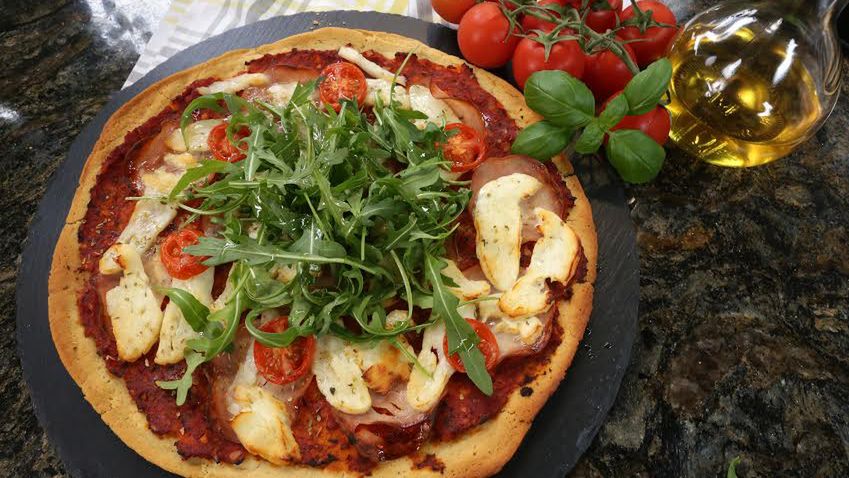 Pizza margherita. Obiad po włosku