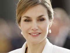 Królowa Letizia i jej pierwsza stylizacja w Nowym Roku