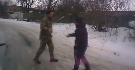 #dziejesiewmoto: przyjacielskie powitanie po stłuczce
