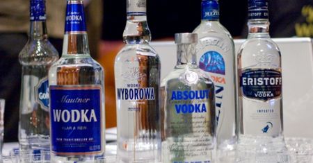 76% zdjęć Brytyjczyków na Facebooku to fotki po alkoholu