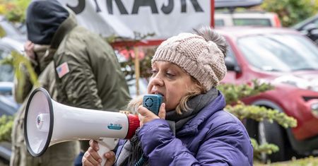 LOT ewakuuje Polaków z całego świata. Związek nie zostawia na akcji suchej nitki