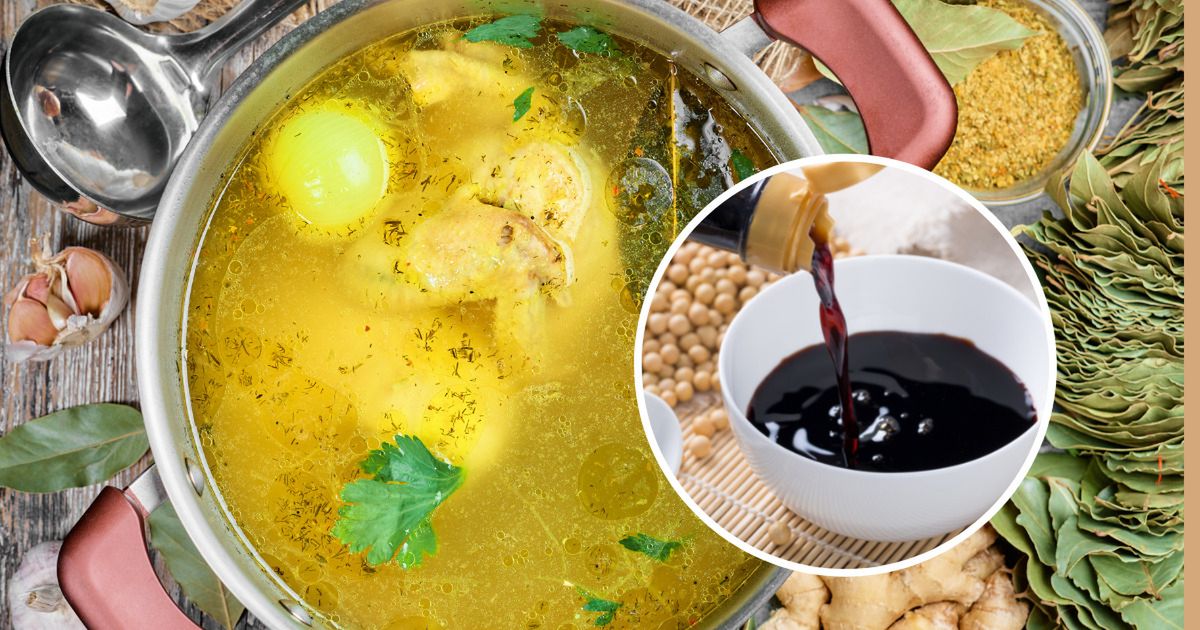 Nie dodawaj do rosołu chemicznej kostki, maggi czy mieszanek przypraw. Szefowie kuchni mają lepszy sposób