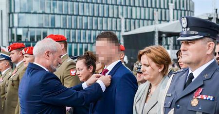 Chce odebrania medalu Bartłomiejowi M. "Żołnierze mogą czuć się pokrzywdzeni"