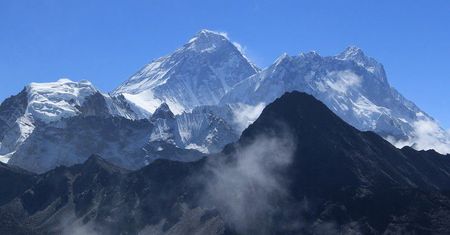 Japończyk i Macedończyk zginęli podczas próby zdobycia Mount Everestu