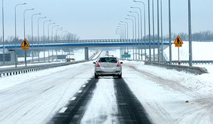 Atak zimy! Na Śląsku bardzo trudna sytuacja na drogach