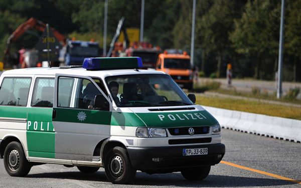 131 zatrzymanych po demonstracji przeciw skrajnej prawicy w Niemczech