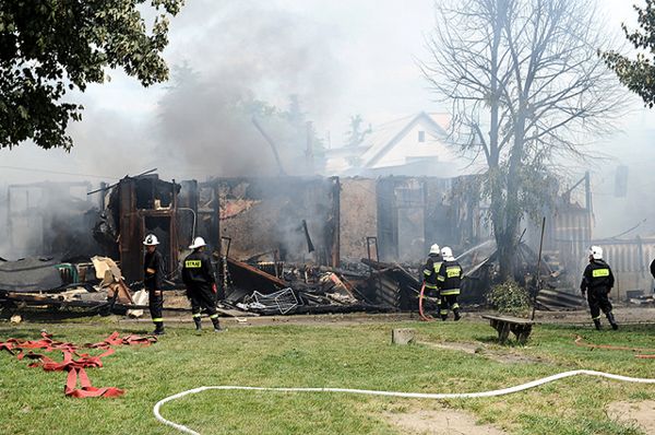 Pyrzyce: spłonął budynek socjalny, 53 osoby bez dachu nad głową