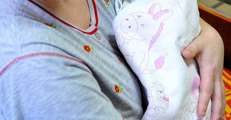 W szpitalu w Chojnicach 13-latka urodziła dziecko