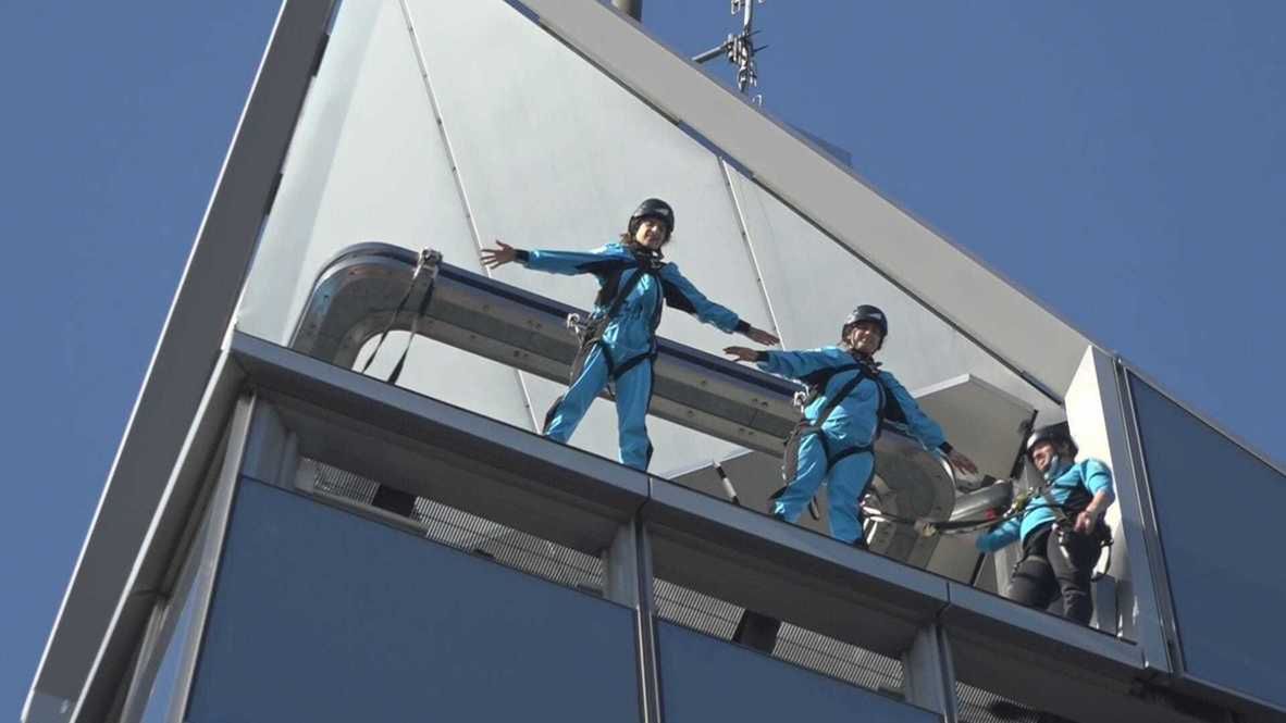 Atrakcja Nowego Jorku oferuje możliwość wspinania się i wychylenia ze szczytu wieżowca