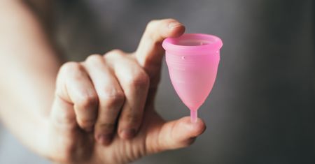 Kubeczki menstruacyjne – alternatywa dla tamponów?