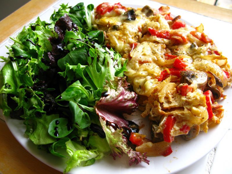 Dieta wegetariańska - omlet z warzywami 