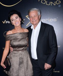 Apoloniusz Tajner z młodszą partnerką. Dawno nie dali o sobie znać