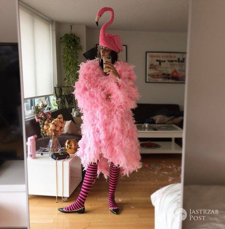 Zuzanna Bijoch w stroju flaminga