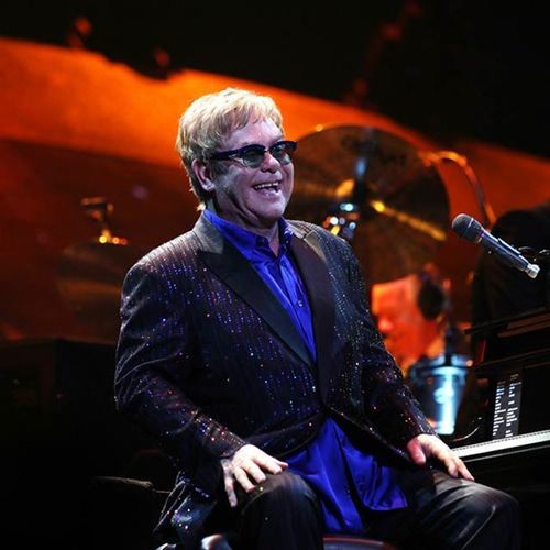 Rosjanie zadrwili z Eltona Johna