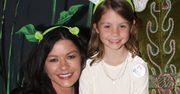 Catherine Zeta-Jones z córką na okładce. Carys Zeta-Douglas wyrasta na piękność