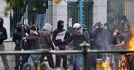 Walki z policją w rocznicę śmierci 15-latka