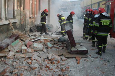 Wybuch butli z gazem zdemolował budynek w Przemyślu