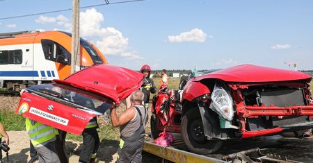 Pogrzeb 18-latki, która zginęła na przejeździe kolejowym w Szaflarach