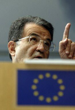 Prodi wzywa do przyjęcia konstytucji UE w tym tygodniu