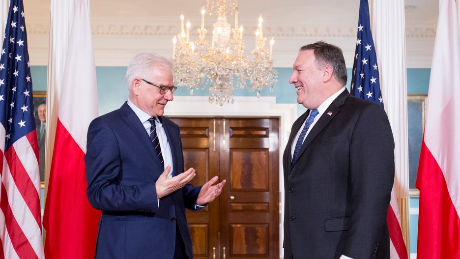 Główni organizatorzy szczytu w Warszawie: szef MSZ Jacek Czaputowicz i sekretarz stanu Mike Pompeo