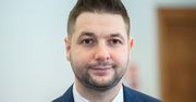 Wiceminister Patryk Jaki już wydał swoją nagrodę. "Zgodnie z obietnicą"