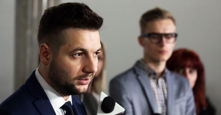 "Sugeruję prezesowi Kaczyńskiemu wywalenie go". Patryk Jaki odpowiada Katarzynie Lubnauer