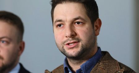 Sondaż. Polacy wskazali, kto powinien przejąć stery w koalicji rządzącej
