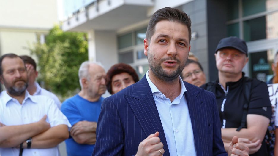 Patryk Jaki przypomniał o swojej szybkiej reakcji na "materiał o faszystach spotykających się w lesie"