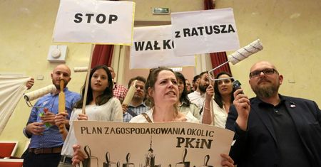 Reprywatyzacja warszawska. Byli urzędnicy przerywają milczenie