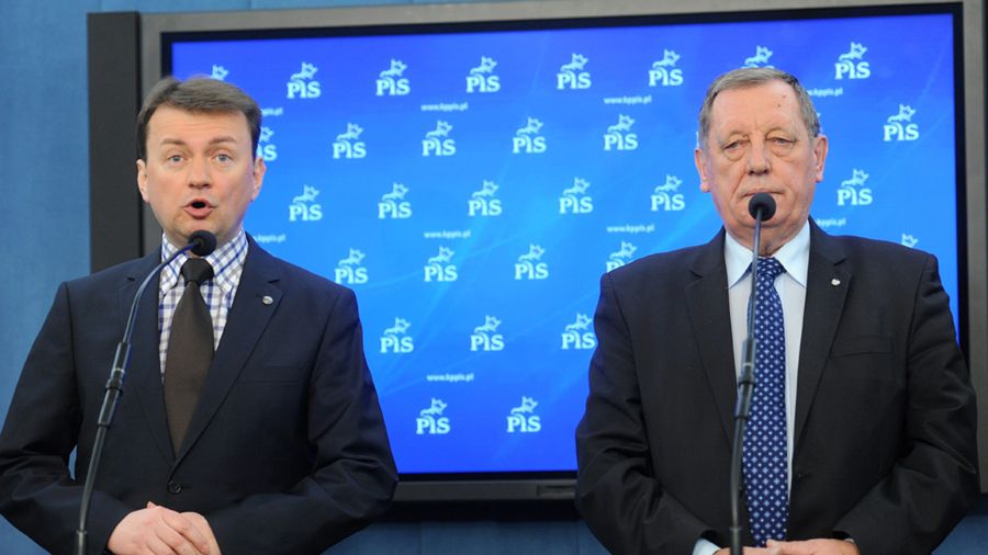 Mariusz Błaszczak i Jan Szyszko na konferencji 