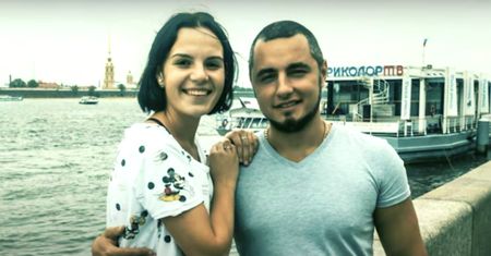 Najpierw uciął żonie palce, a potem odrąbał siekierą dłonie