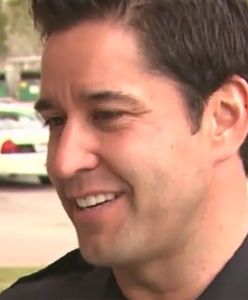 Nastolatka wystawiła policjantowi mandat (WIDEO)