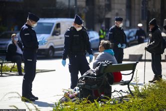 Koronawirus. Mandat za brak rękawiczek ochronnych? RPO: Nie ma obecnie takiego nakazu