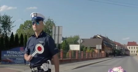 Zobacz, jak policja z Brześcia zepsuła wesele. Bo motocyklista pogratulował młodej parze