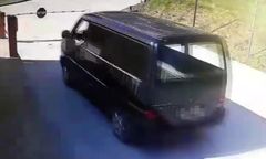 Karawan jadący wężykiem. Kierowca miał 3 promile