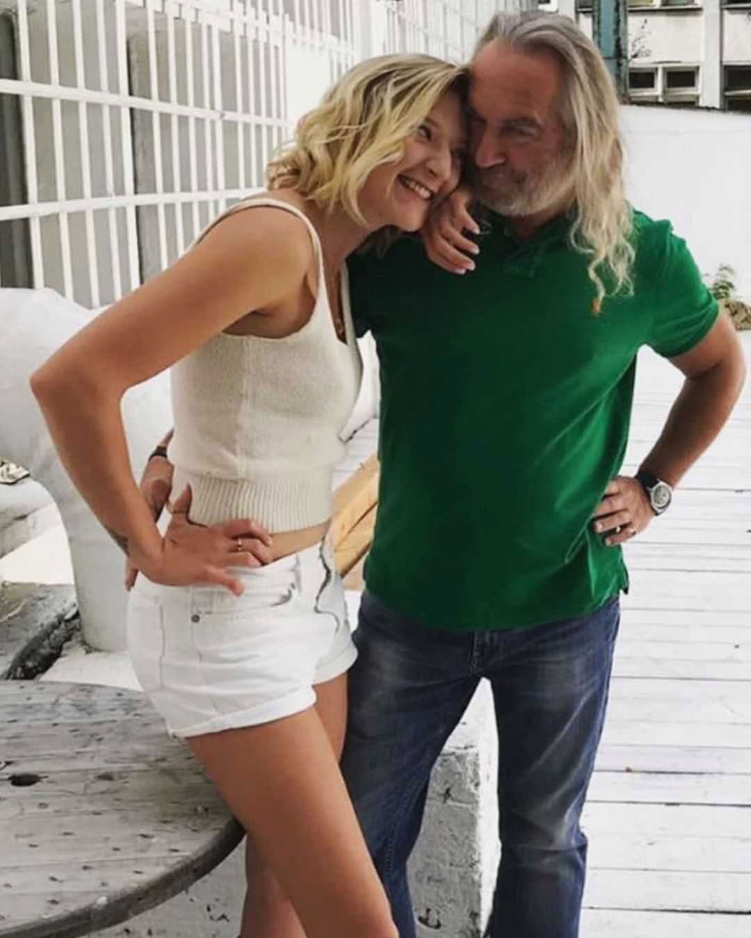 Lara Gessler z ojcem Piotrem Gesslerem