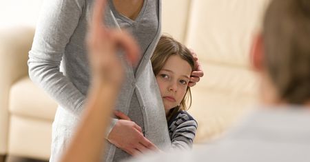 Nie każdy ojciec zasługuje na laurkę. Miesięcznie przybywa 650 dłużników alimentacyjnych