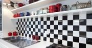 Modne ściany w kuchni - galeria inspiracji