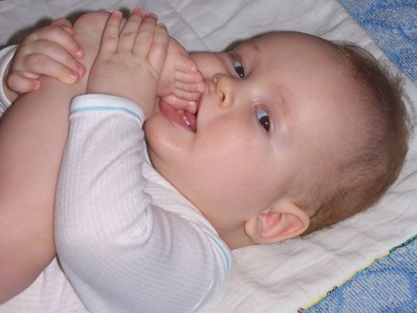 Dziecko w czasie ząbkowania 